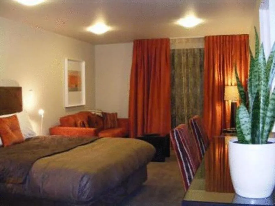 Terra Vive Suites & Apartments Christchurch Apartmanhotel